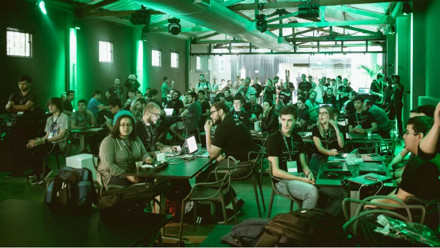 Plataforma de hackathon brasileira desembarca nos EUA