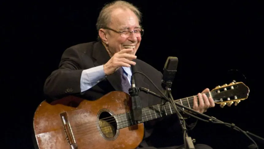 A inovação musical sempre terá um sinônimo: João Gilberto