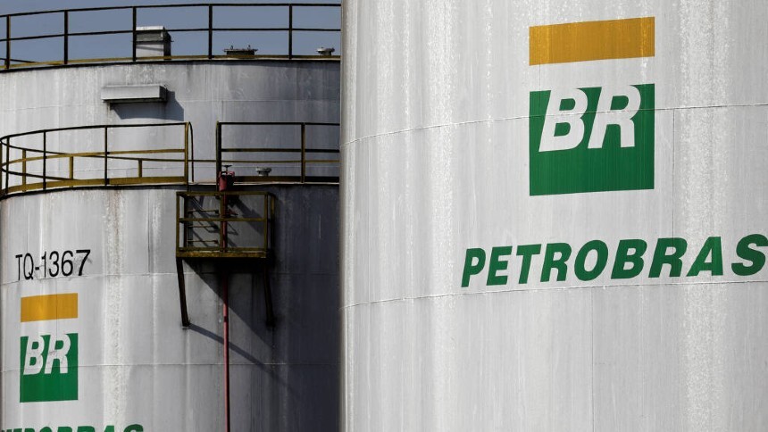 Petrobras esvazia o tanque para enfrentar a pandemia