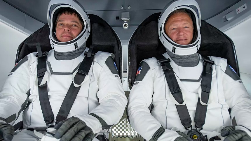 Depois de quase uma década, americanos voltam ao espaço por conta própria - e com a ajuda de Elon Musk