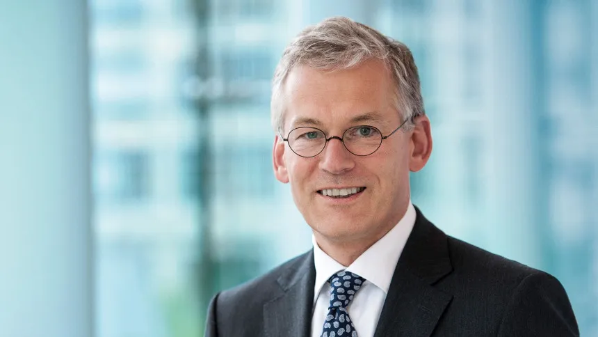 Como pivotar uma empresa centenária? Na Philips, com um CEO "louco" e visionário