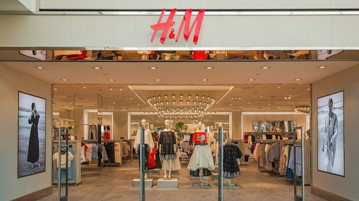 Varejista H&M leva multa milionária por espionar funcionários na Alemanha