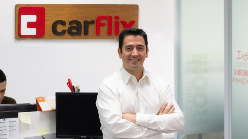 Mercado Livre investe na plataforma de carros usados Carflix
