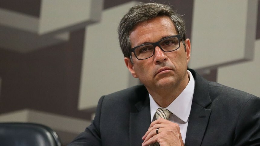 As dúvidas de Roberto Campos sobre o ritmo de queda de juros no Brasil