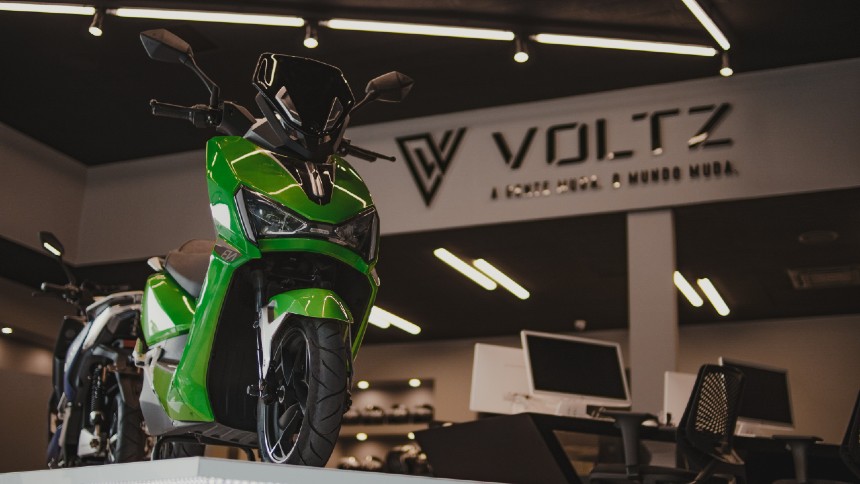 Voltz Motors Brazil - EVS electric motorcycle with speed and range - ÆM -  All Electric Motorcycle