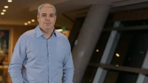 “Juro baixo é bom para todo mundo, inclusive para os bancos”, diz CEO do Itaú