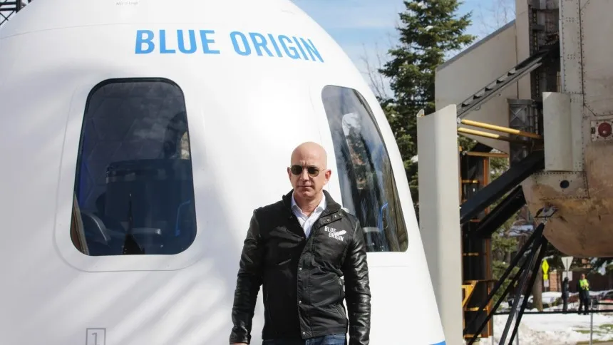 Jeff Bezos “decola” para alcançar Elon Musk na corrida espacial de bilionários