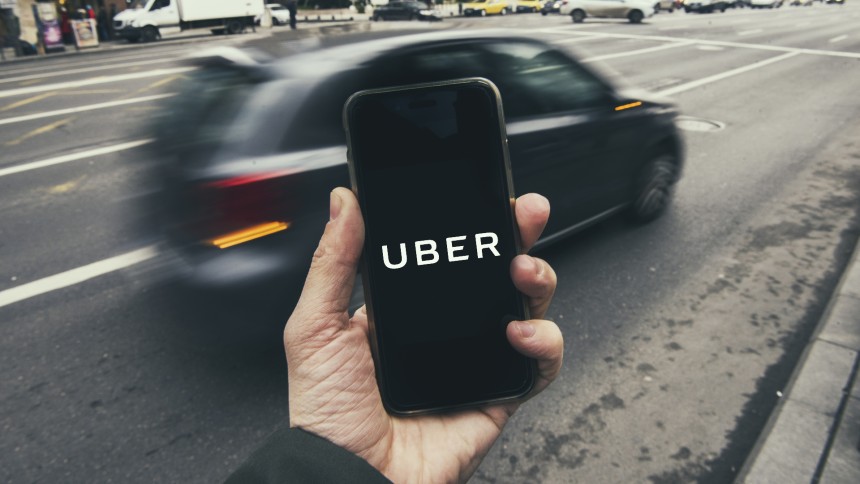 A próxima corrida da Uber é levar publicidade para o seu aplicativo