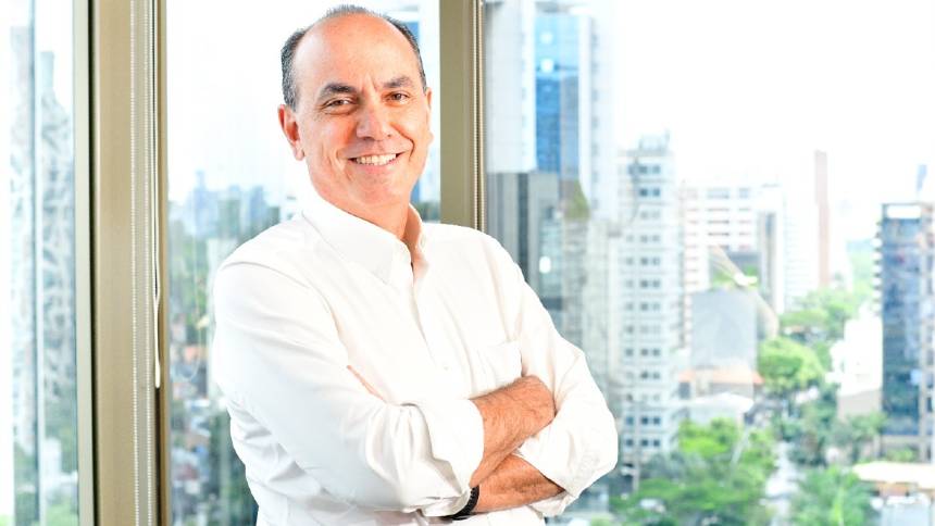 Fernando Cezar Simões - Sócio Proprietário e Instrutor de Pilates