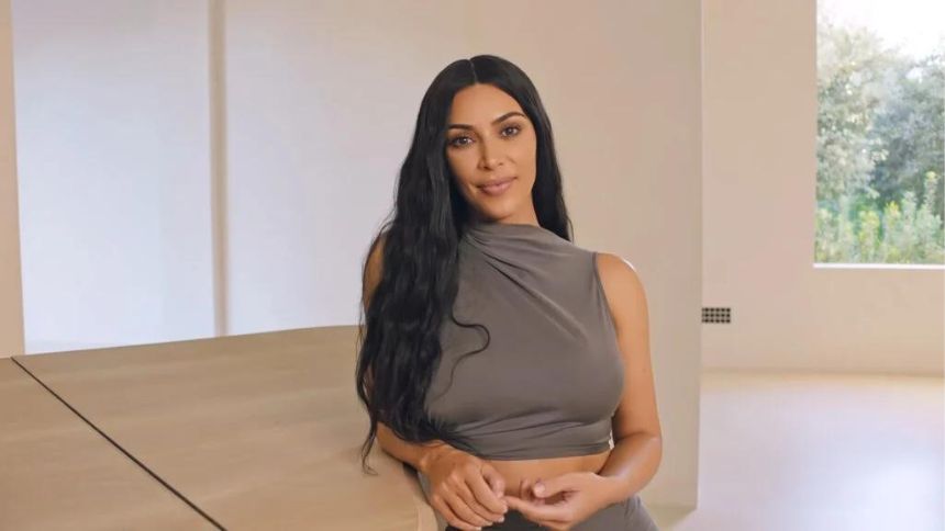 Kim Kardashian agora se aventura no private equity com ex-sócio do Carlyle