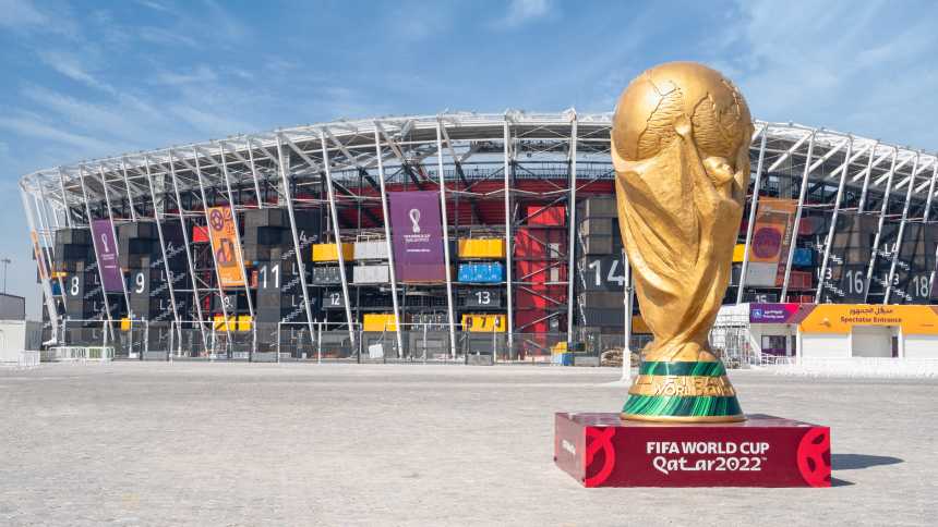 Copa 2022: saiba o que os torcedores receberam no kit de brinde do jogo de  abertura, Copa do Mundo