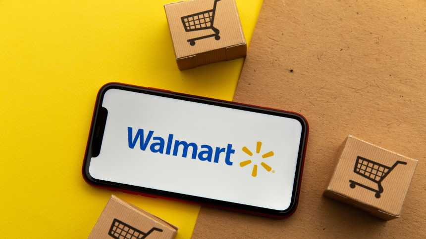 Depois da Apple, agora é o Walmart que vai entrar no crediário digital