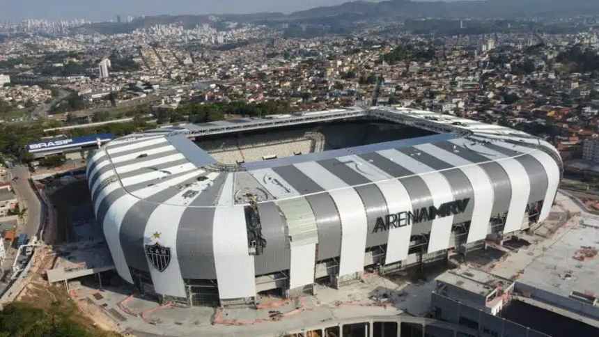 Arena MRV: 40 mil m² de painéis e construção dos camarotes