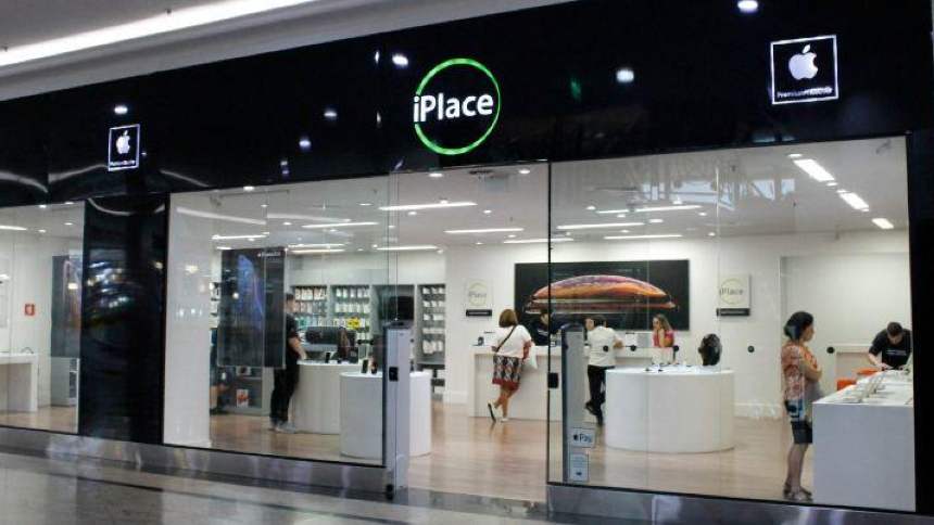 Com mais de 140 lojas no Brasil e uma no Uruguai, a iPlace é o carro-chefe do grupo no varejo