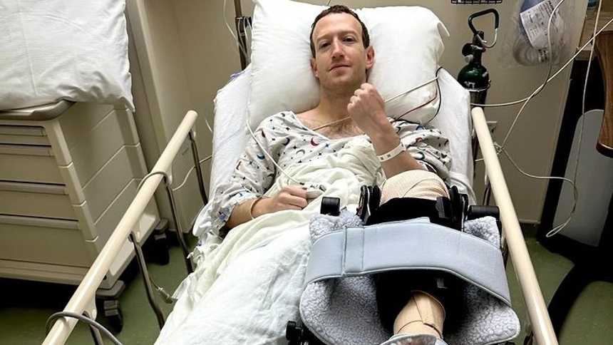 Do hospital, o CEO da Meta conta como machucou o joelho esquerdo (Foto: Instagram)