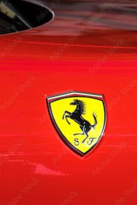 O "cavallino rampante" se torno símbolo de luxo, excelência e desempenho (Foto: Ferrari)