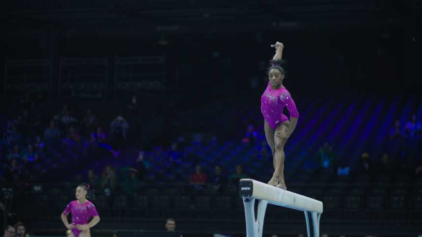 Na Olimpíada de Paris, Simone Biles enfrenta sua maior rival: Simone Biles