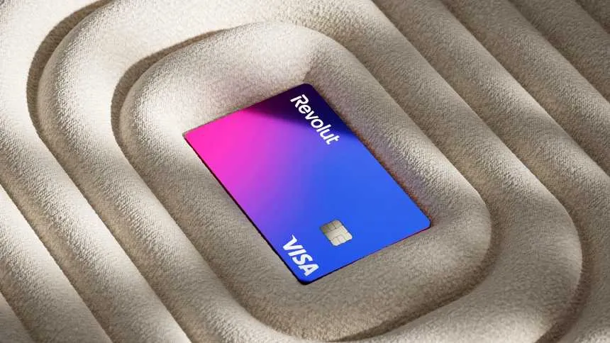 Revolut, que vale US$ 45 bilhões, revê estratégia e entra na disputa dos bancos digitais no Brasil