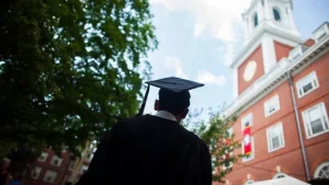 Trump x Harvard: presidente volta atrás e revoga taxas impostas à universidade