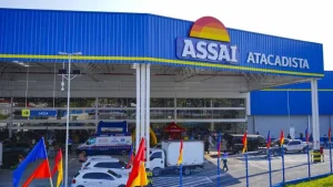 O balanço do Assaí “ganha” em quase todos os indicadores (menos da inflação)
