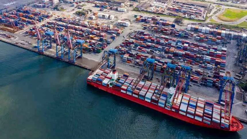 Leilão do novo terminal do porto de Santos ameaça “encalhar”
