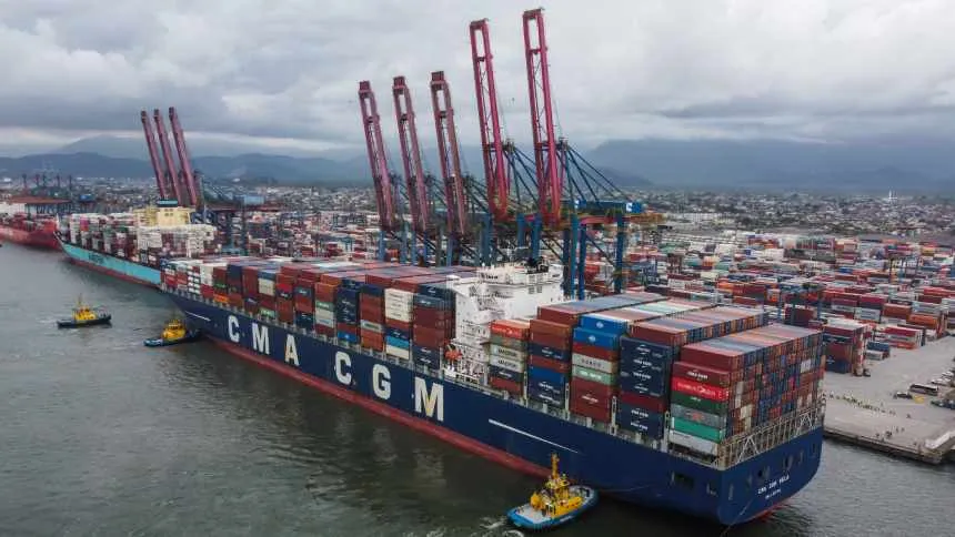 Dona da Santos Brasil cria joint venture de US$ 10 bilhões e 10 portos com gestora americana