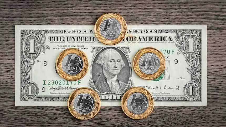 dólar e real
