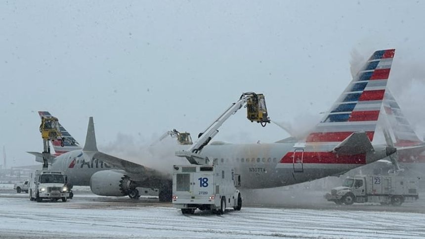 Nevasca nos EUA “congela” receita de aéreas e causa prejuízo de US$ 200 milhões à American Airlines
