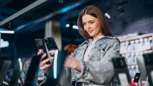 QI Tech viabiliza lançamento de crediário da Vivo e reforça avanço do crédito no varejo