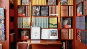 Um livro por ano de até € 1 mil: por dentro da editora onde cada título é tratado como obra de arte