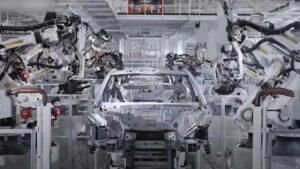 A Xiaomi faz um carro a cada 76 segundos. O que tem feito os chineses ganharem a disputa automotiva