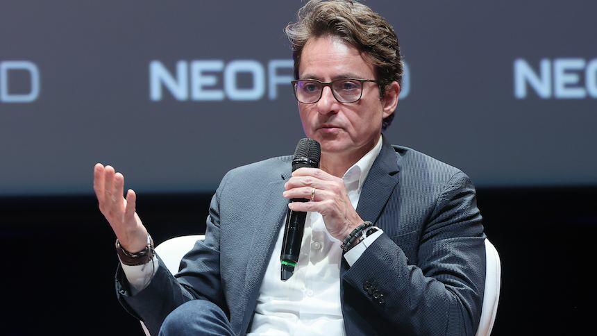 NeoSummit Ia na Real - A Nova Fronteira da Segurança - Luís Fernando Liguori, da AWS no Brasil